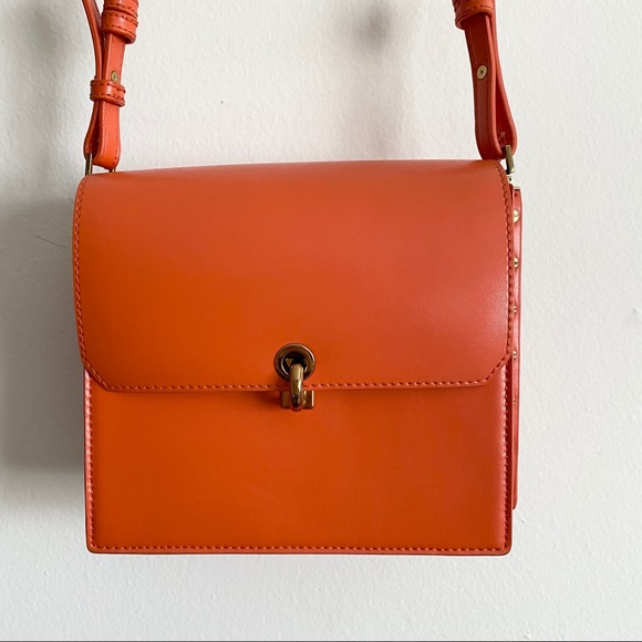 Charles & Keith Reversible Crossbody - Picture 2 of 4